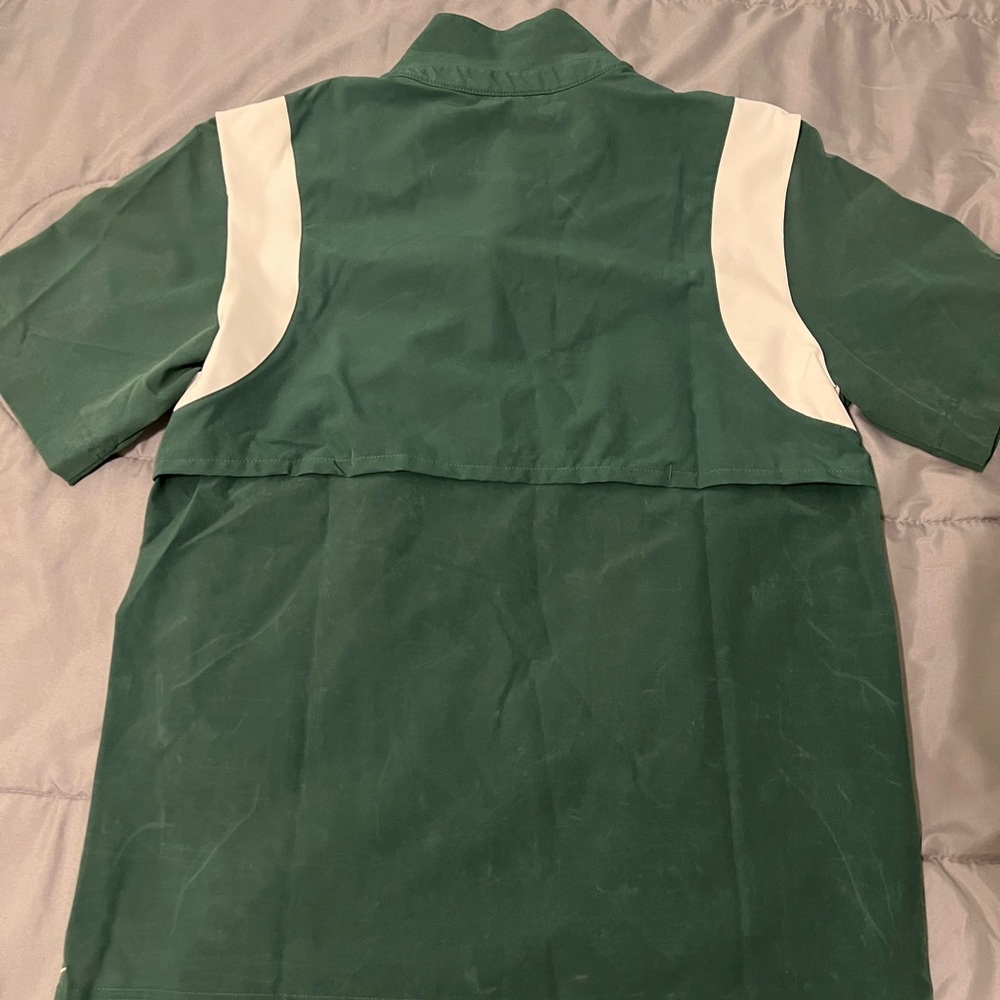 Nike Pull Over - image 4